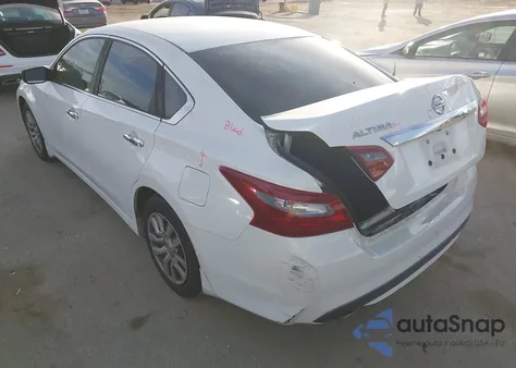 2018 Nissan Altima 2.5 S z USA, uszkodzony, nr VIN 1N4AL3APXJC153712